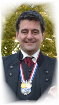 Page Dirk Hummel Page Dirk Hummel